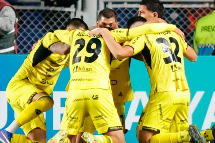 (VIDEO) ¡El debutante dio el golpe! Recoleta FC eliminó a San Lorenzo en la Sudamericana