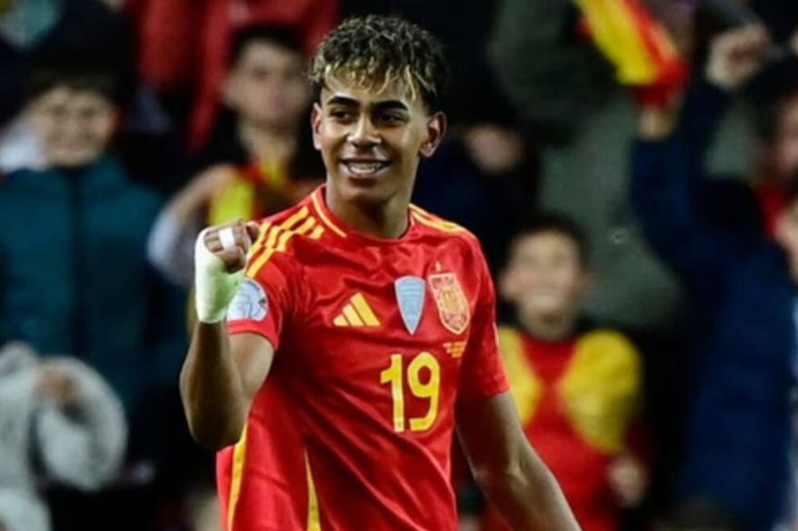 Lamine Yamal: "España es la selección que mejor juega al fútbol; sueño con el título Mundial"