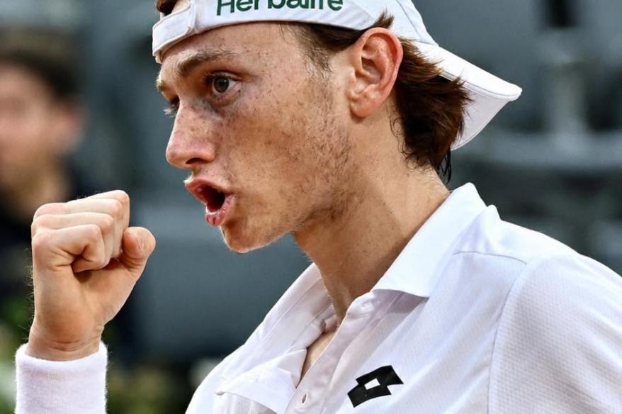 Buse tras su triunfo sobre Tsitsipas: "Supe manejarlo en los momentos claves"