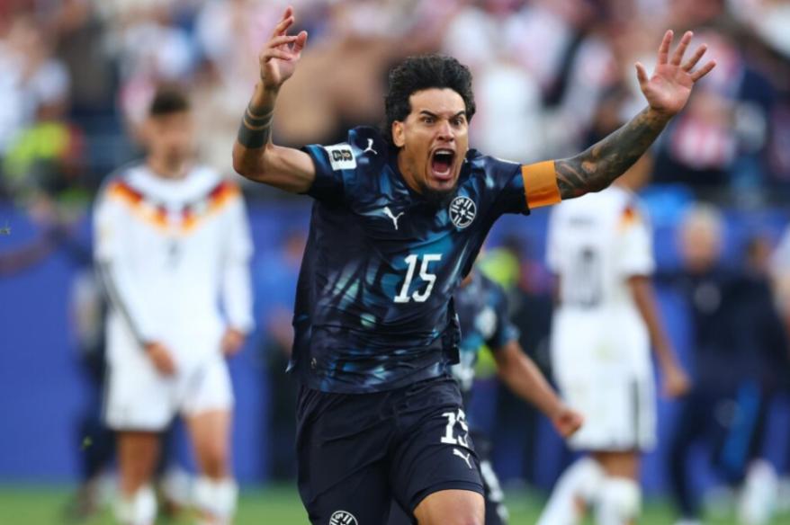 Gómez: "Alemania sabía que si quería ganarnos tenía que sudar sangre"