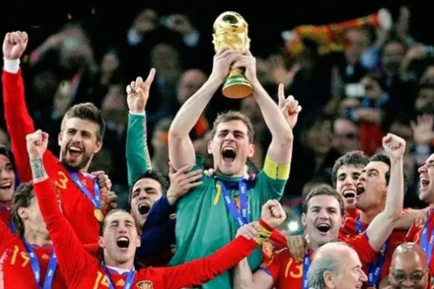 Casillas: “No veo una selección favorita por encima de las demás para el Mundial”