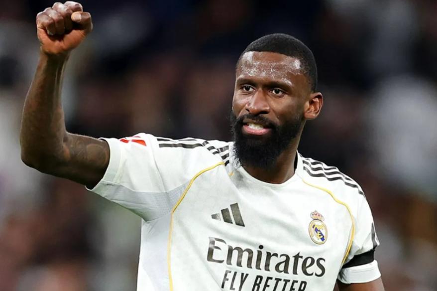 Real Madrid anunció la renovación de Rüdiger