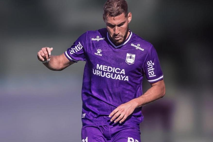 ¿Se muda a La Florida? Saravia no continuará en Defensor Sporting y podría llegar a Cristal