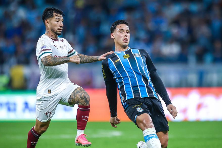 Noriega fue titular en empate de Gremio ante Fluminense por el Brasileirao