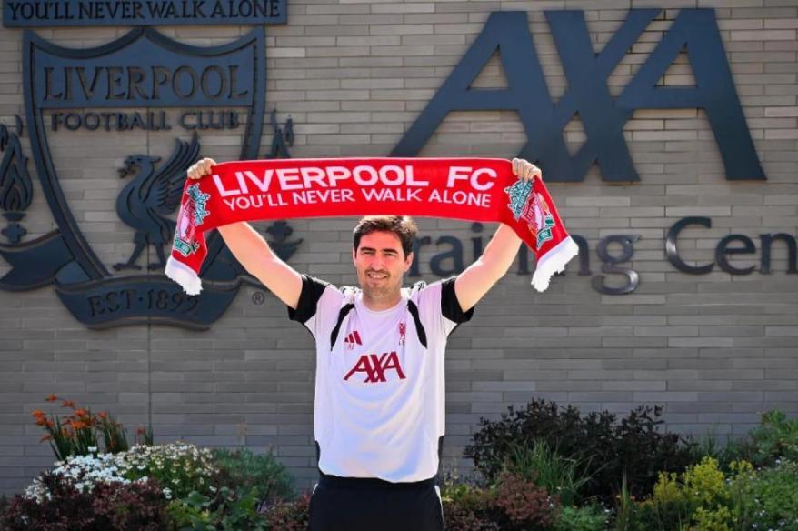 DT de Liverpool: "Sabemos que necesitamos más fichajes y trabajamos en ello"