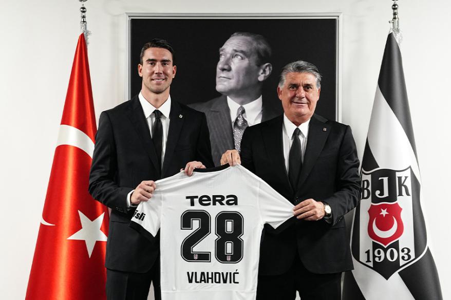 De Turín a Estambul: Vlahovic fue oficializado como fichaje de Besiktas