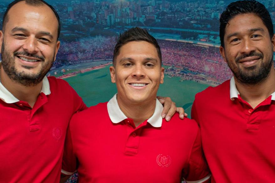 Juan Fernando Quintero fue presentado en DIM