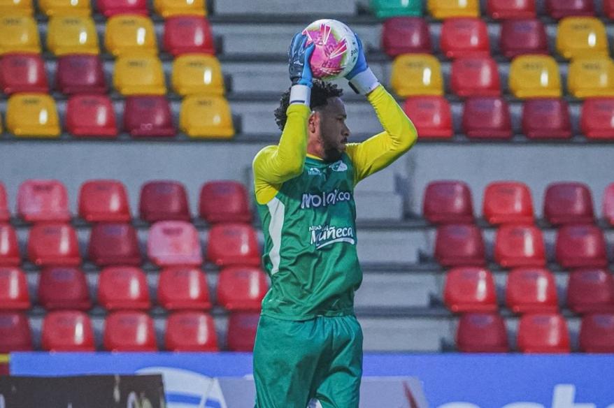 Gallese fue titular en triunfo de Deportivo Cali