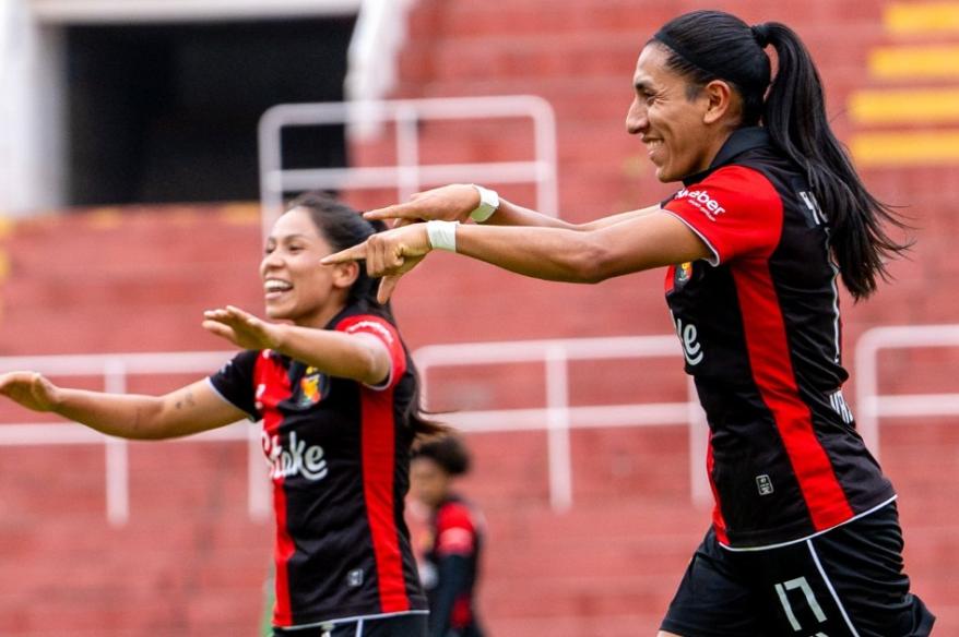 Melgar goleó a Mannucci y clasificó a 'semis' de la Liga Femenina