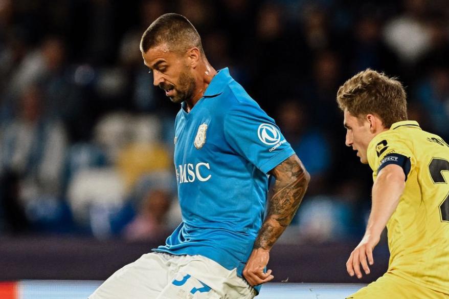Napoli sumó su primera victoria en la Champions League