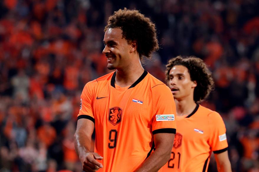 Países Bajos hizo respetar la casa por 2-1 ante Serbia por la Nations League