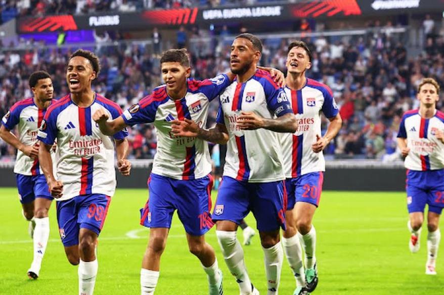 Olympique de Lyon venció 3-2 a Crystal Palace y sumó su segundo triunfo en la Europa League