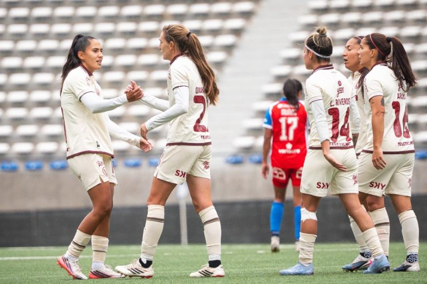 Universitario femenino venció a Católica en amistoso
