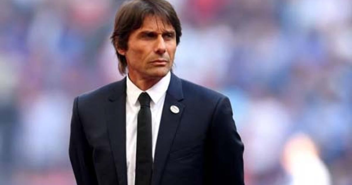 Conte también dirigió a la Selección Italiana.