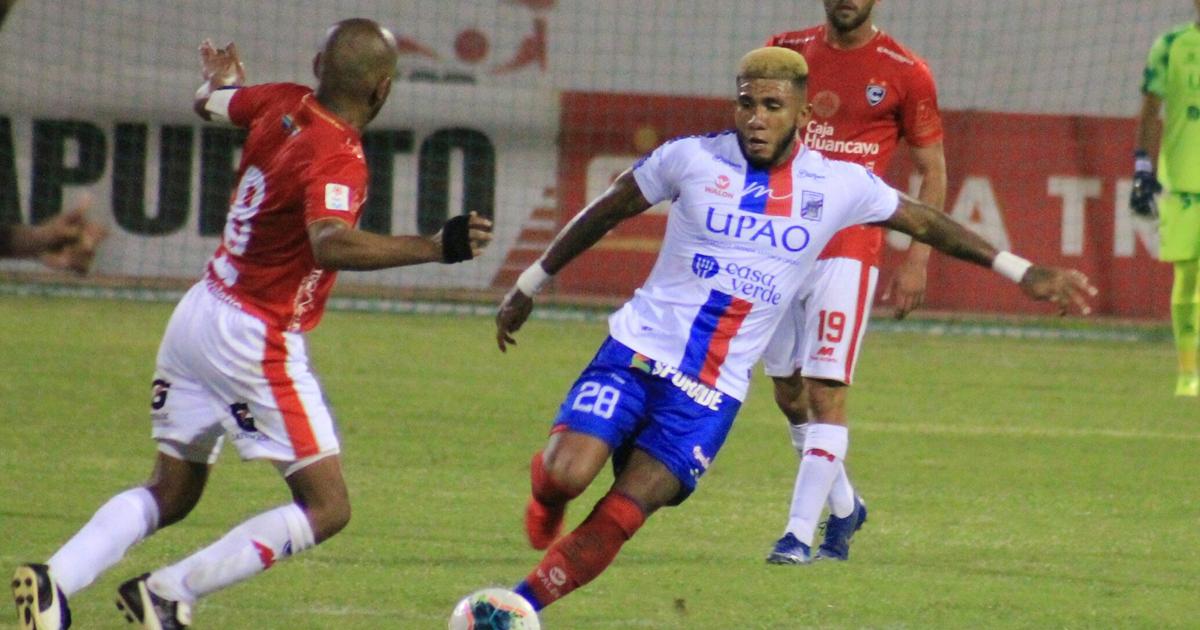 Prensa: Carlos A. Mannucci.