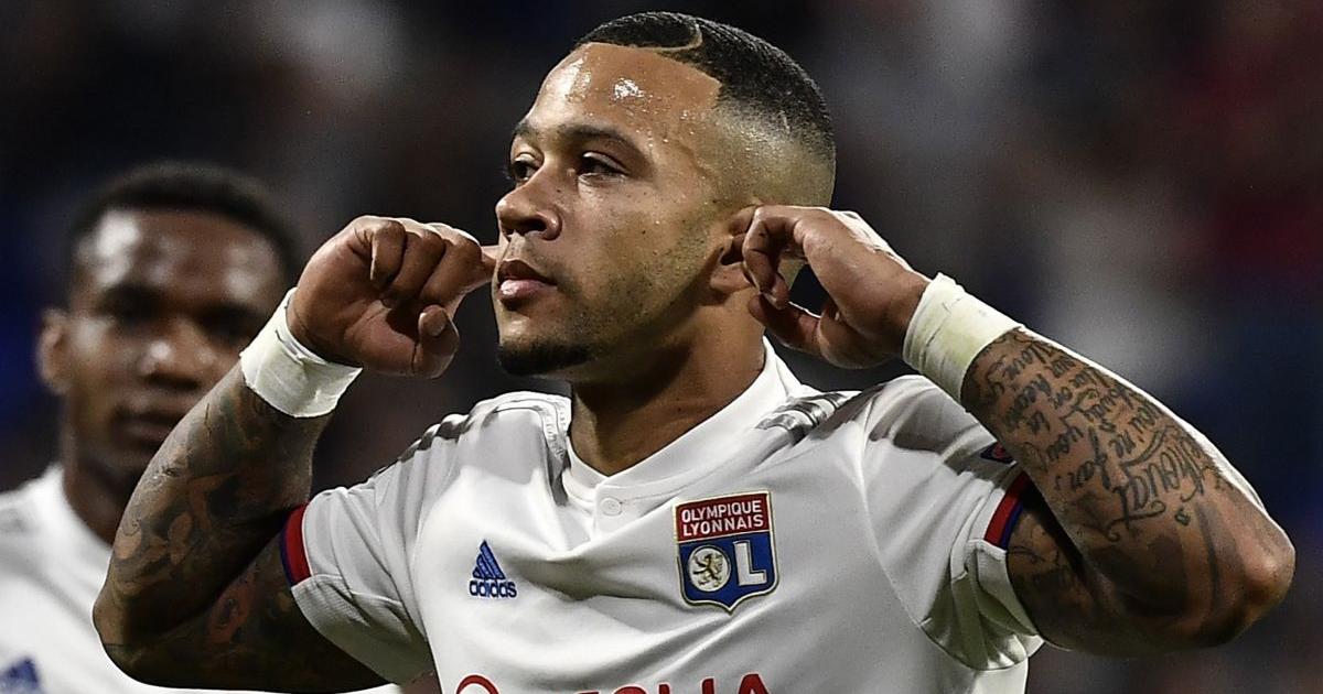 ¿Se concretará? En Francia asegurán que Depay llegará al Barcelona para la siguiente temporada