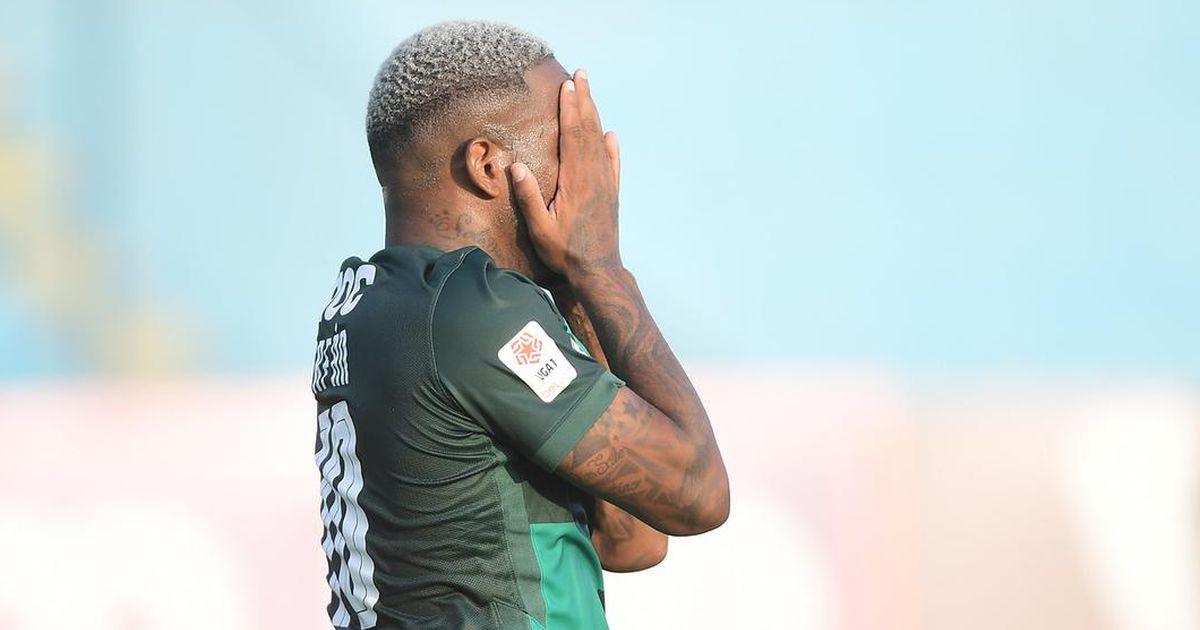 ¡Alarmas encendidas! Farfán tendría complicaciones en la rodila y sería baja en Alianza Lima y la selección