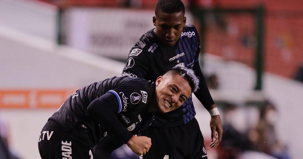 Universitario vs. IDV: ¡Ya es goleada! Sánchez y Murillo sellaron el 3-0 frente a los merengues | VIDEO