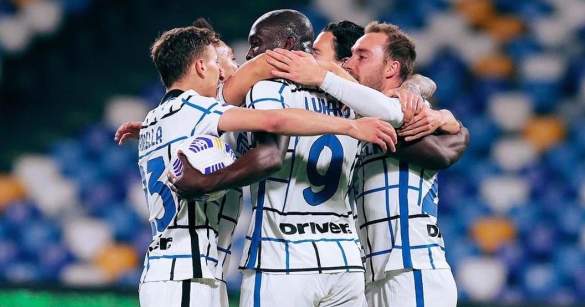 ¡Por todo lo alto! Inter celebró en los vestuarios su victoria ante Crotone