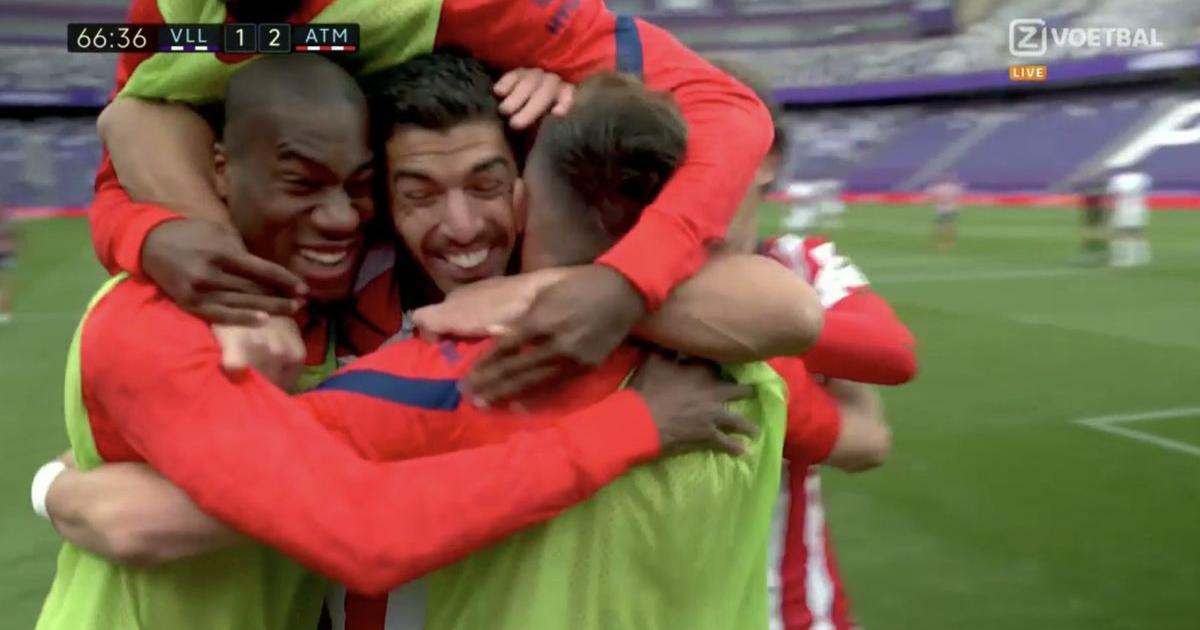 ¡Enorme, 'Pistolero'! Luis Suárez y la genial definición para el 2-1 que le da el título a los 'colchoneros' | VIDEO