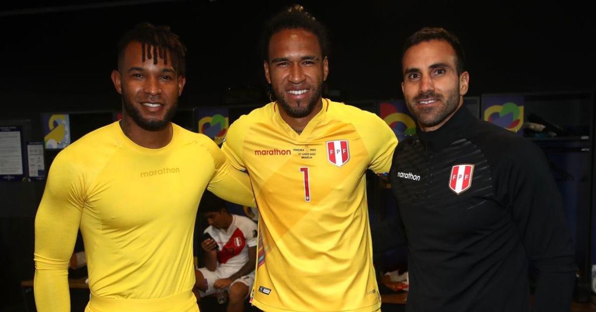 ¡Apoyo total! Así arropó la selección peruana a Callens tras su lesión por Copa América | FOTOS
