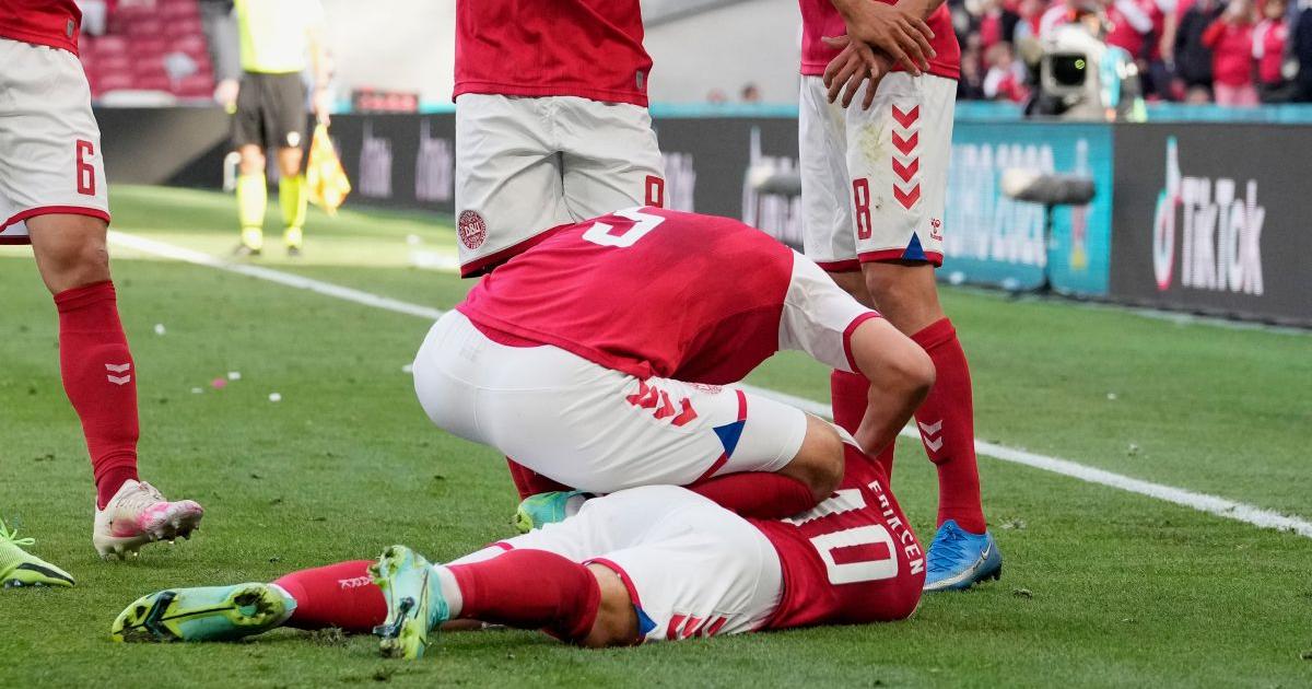 Rivales, compañeros e hinchas conmovidos tras el desmayo de Eriksen en el Dinamarca vs. Finlandia | FOTOS