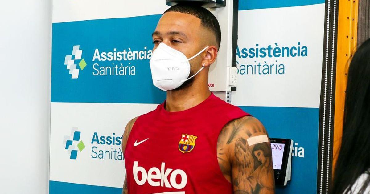 ¡Todo listo! Memphis Depay llegó a Barcelona para su presentación oficial | FOTOS