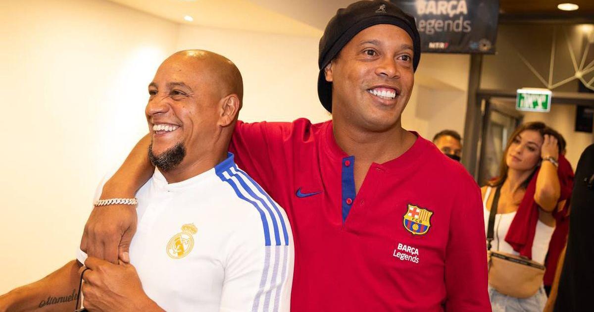 ¡Cuanta calidad! Ronaldinho, Figo y todas las figuras en el Barcelona vs. Real Madrid en Tel Aviv | FOTOS