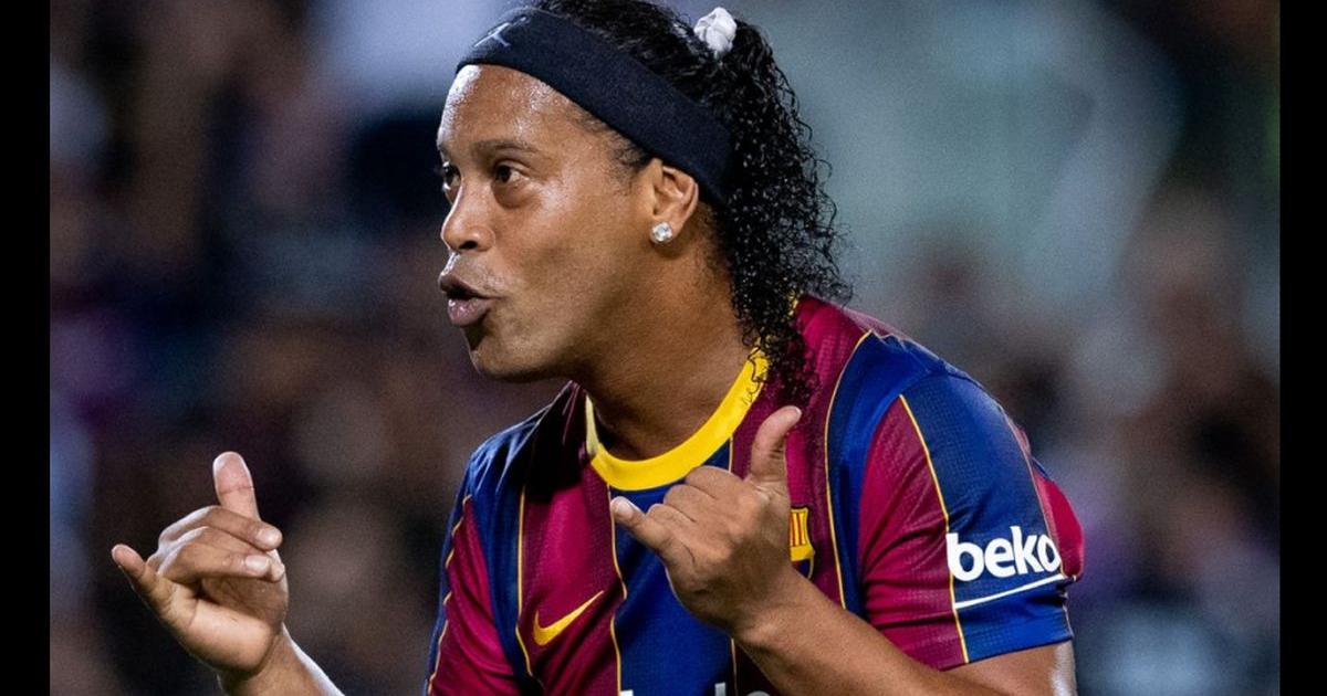 ¡Cuanta calidad! Ronaldinho, Figo y todas las figuras en el Barcelona vs. Real Madrid en Tel Aviv | VIDEO