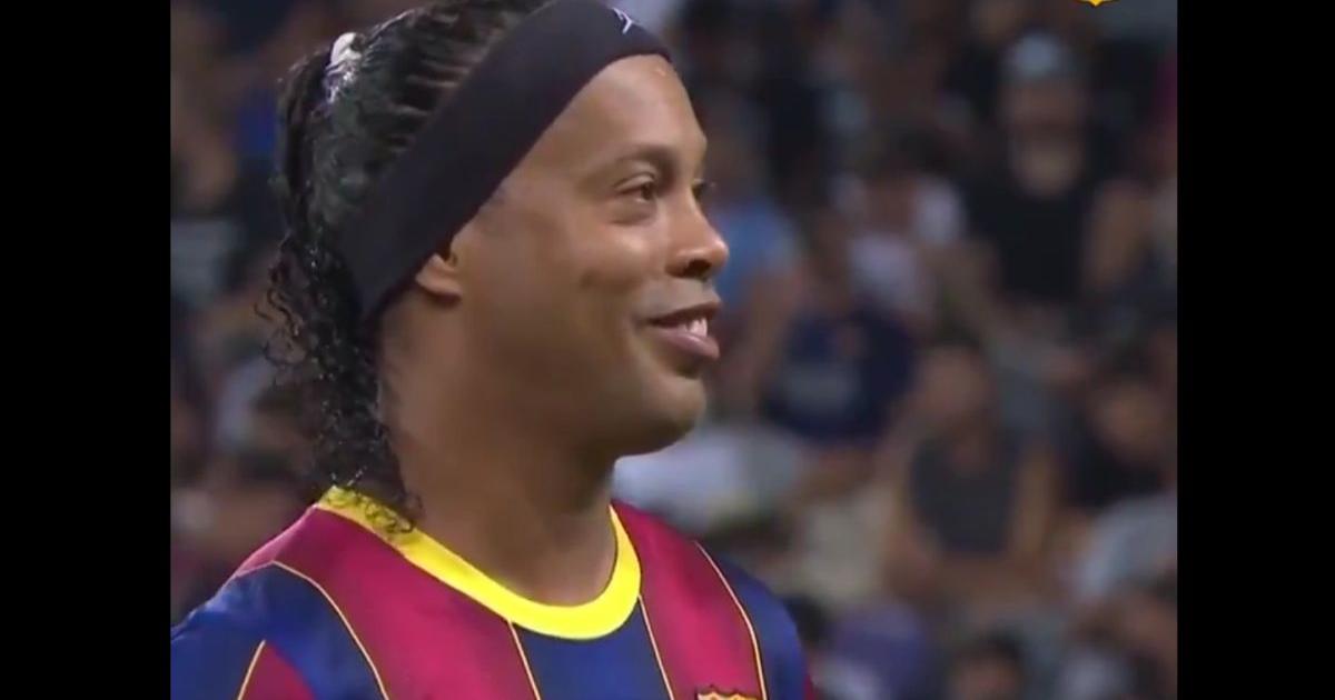 ¡Cuanta calidad! Ronaldinho, Figo y todas las figuras en el Barcelona vs. Real Madrid en Tel Aviv | FOTOS