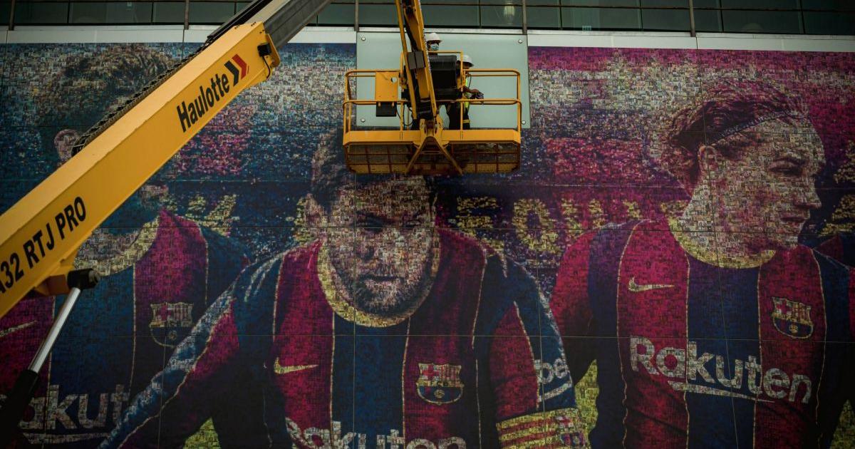 ¡Adiòs Messi! Barcelona retiró es rostro del argentino del Camp Nou