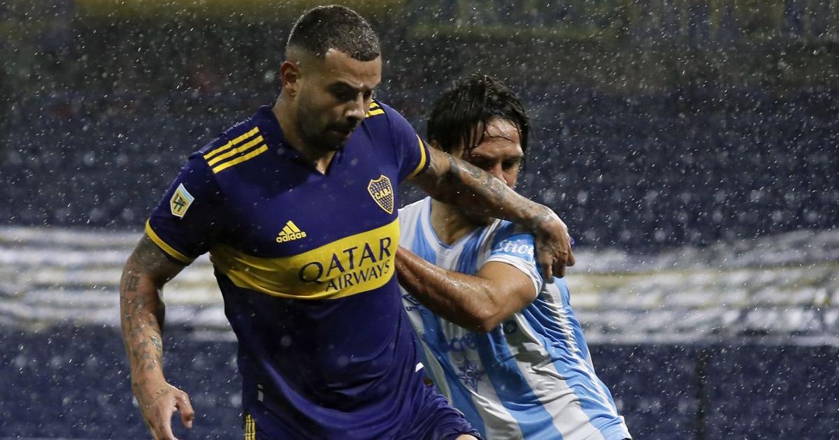 Boca Juniors empató 1-1 ante Argentinos Juniors, con Luis Advíncula