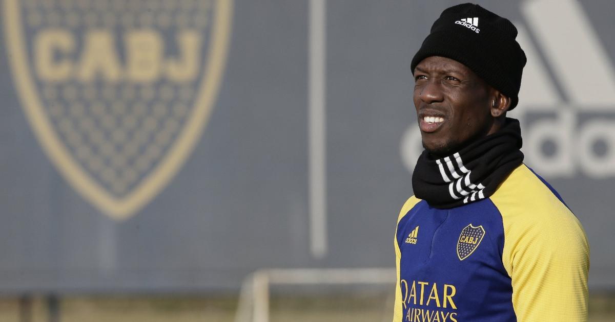 Luis Advincula Boca