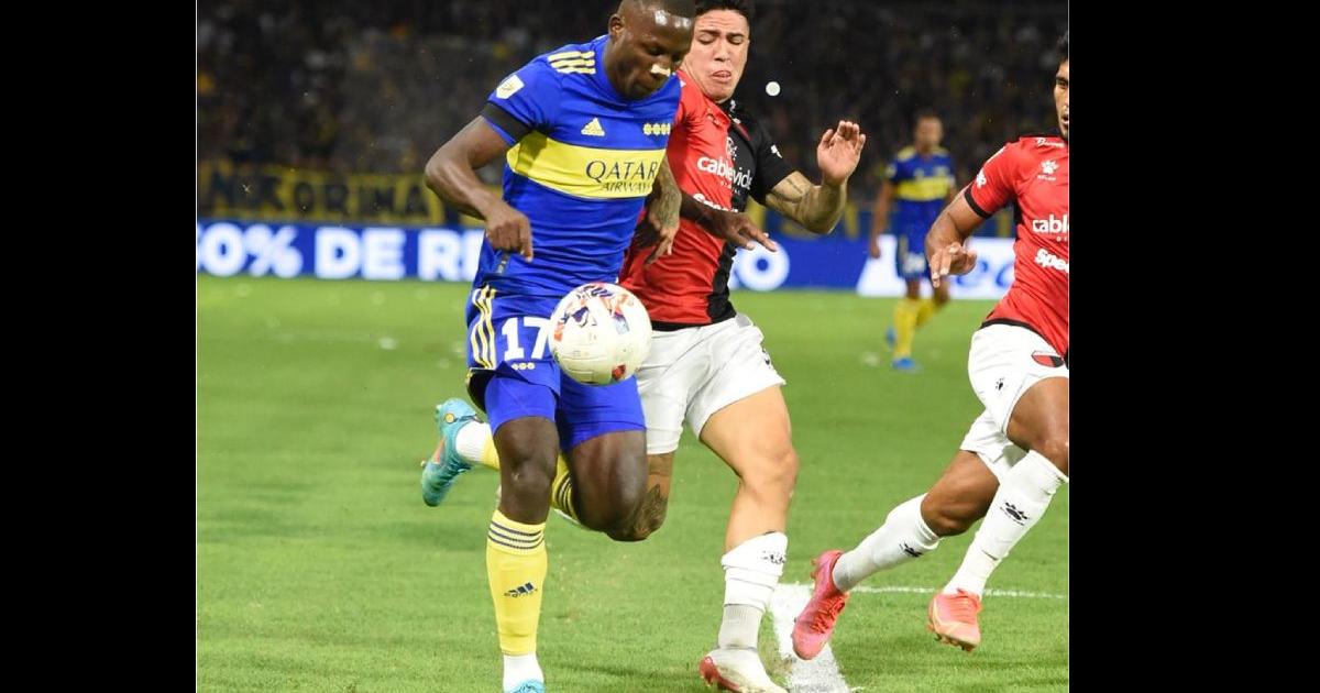 Boca, con Advíncula, no pudo debutar con triunfo en Argentina