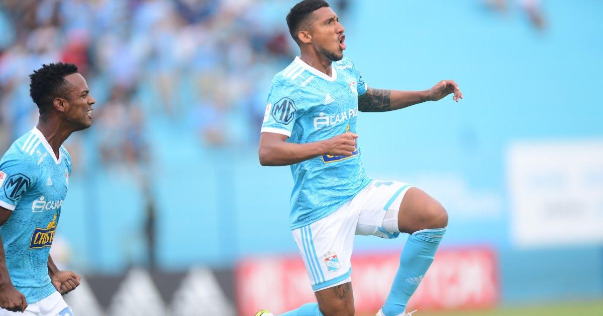 (VIDEO) Tuvo su revancha: 'Canchita' Gonzáles marcó espectacular golazo de tiro libre