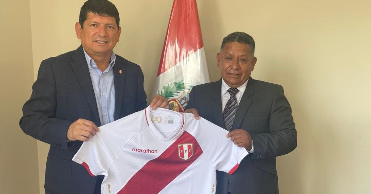 FPF y MINSA sostuvieron reunión con el objetivo de que vuelva el 100% de aforo en los estadios