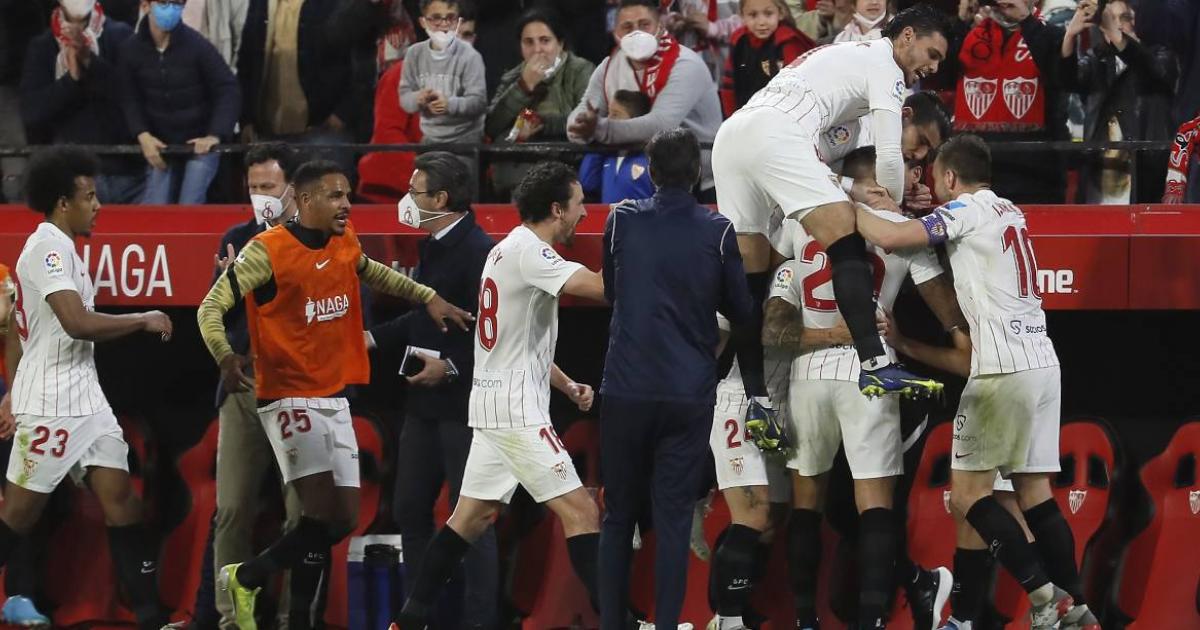 (VIDEO) Sevilla ganó y quedó a tres puntos del Real Madrid
