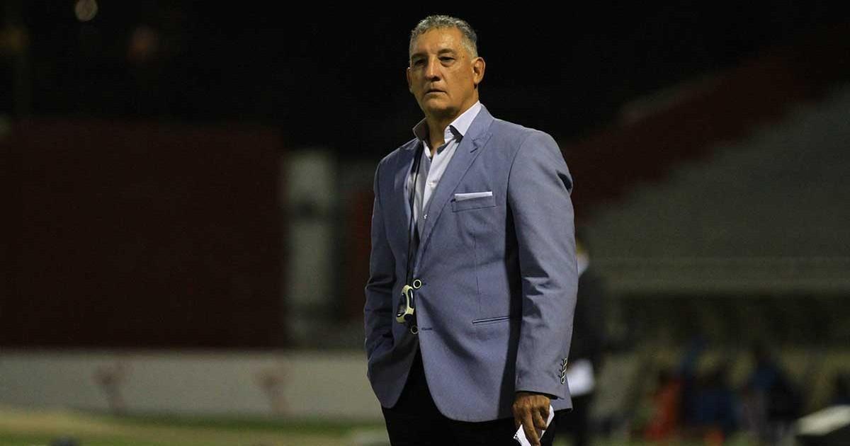 Viera: "Ante Alianza Lima será un partido difícil para los dos"