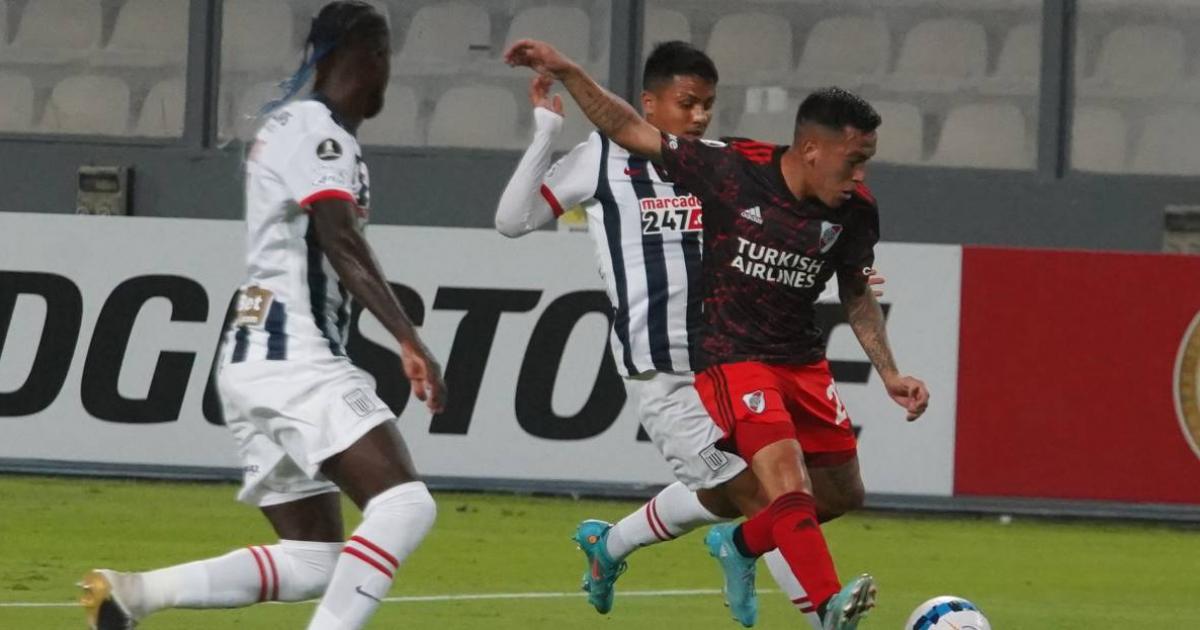 🔴#ENVIVO | Alianza y River igualan sin goles en el Estadio Nacional