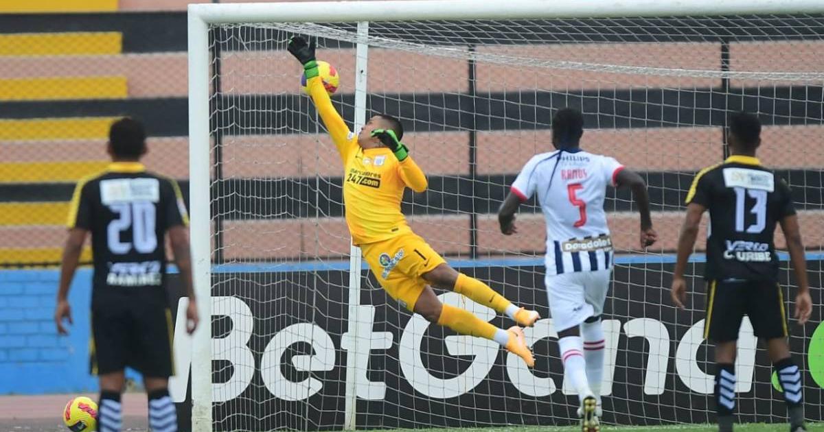 (FOTOS/VIDEO) Alianza superó con lo justo por 2-1 al Cantolao en el Callao