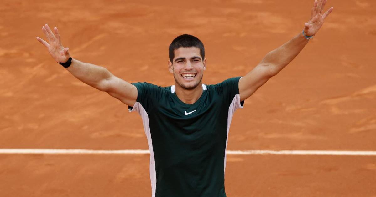 Alcaraz venció 3-0 a Londero y avanza a segunda ronda del Roland Garros 2022