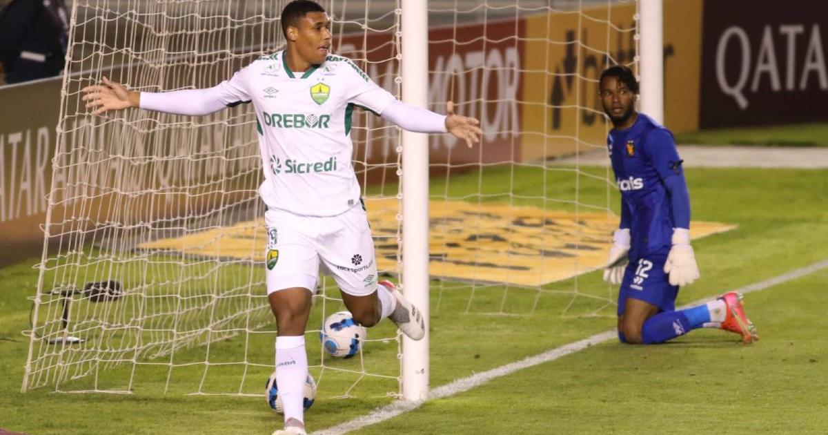 Vale un Perú: FBC Melgar superó 3-1 a Cuiabá y avanzó en la Copa Sudamericana