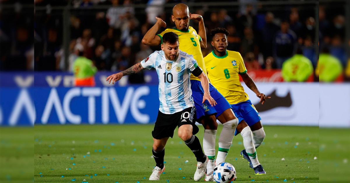 Fabinho le responde a Mbappé: "Si Brasil y Argentina jugaran en Europa, se clasificarían como primeros