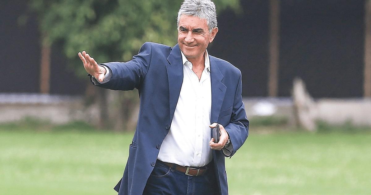 Oblitas sobre caso Byron Castillo: "Podría ser que Chile termine favoreciendo a Perú"