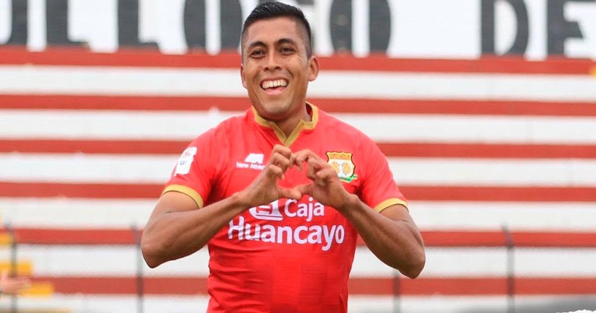 Huaccha: "Sabemos que Ayacucho FC es muy fuerte en el uno contra uno y estamos mentalizados en eso"