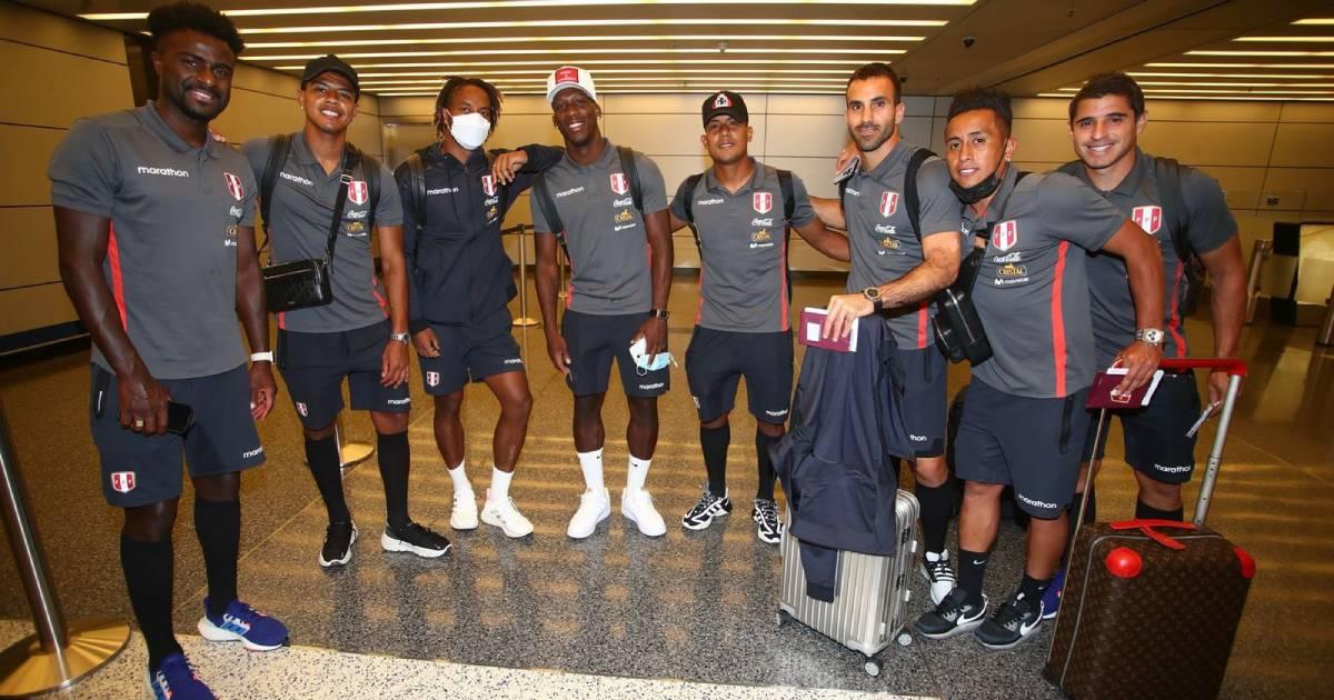(VIDEO) ¡Lleno de ilusión! Selección peruana llega al hotel de concentración en Qatar 