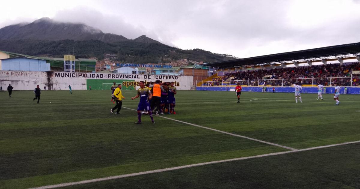 Comerciantes le remontó al duelo a Llacuabamba