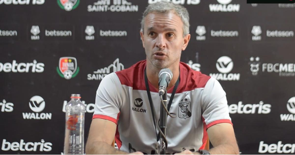    Lavallén sobre Inter de Porto Alegre: "Intentaremos ponerlos lo más incómodos posible y ganar el partido"