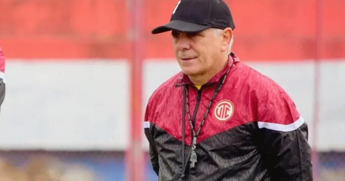 Grioni seguirá entrenando en UTC, mientras no se oficialice su salida