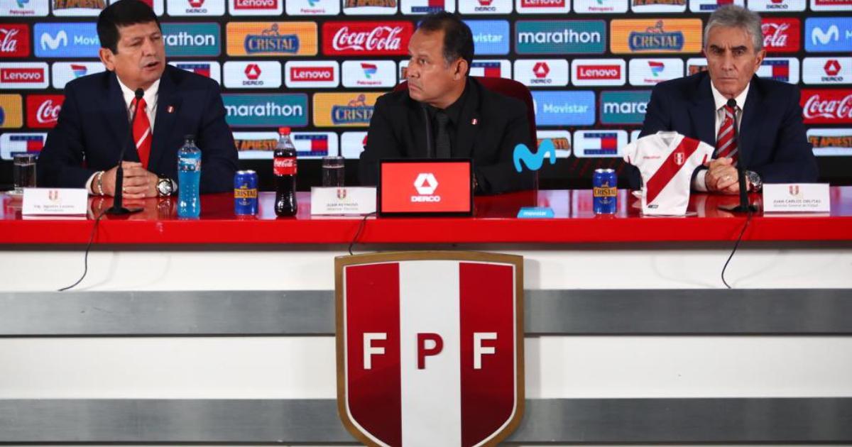    Lozano: "Estoy plenamente convencido que Reynoso, junto a Oblitas, nos seguirán regalando alegrías"